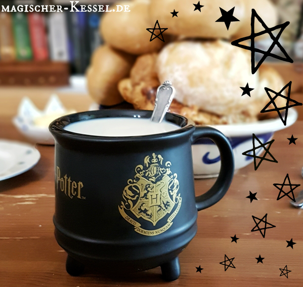 Harry-Potter-Tasse in Form eines Kessels mit Hogwarts Wappen